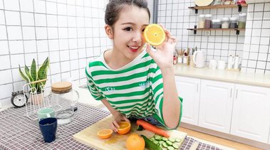你的偶像養(yǎng)成夢   這臺“自拍神器”能幫你圓