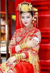 國慶中秋假期PLUS，賽菲爾珠寶門店現場就是這么火！