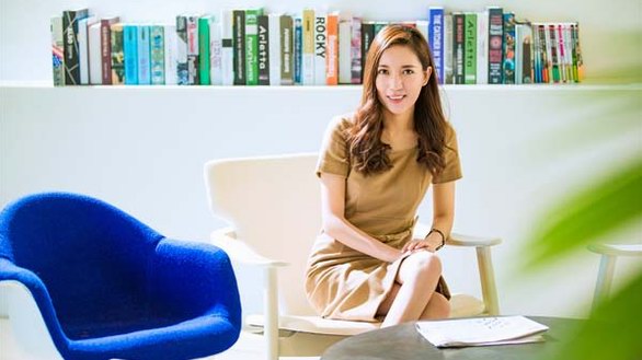 夏茉涵助力扶貧工程，一個美女翻譯官的責任擔當