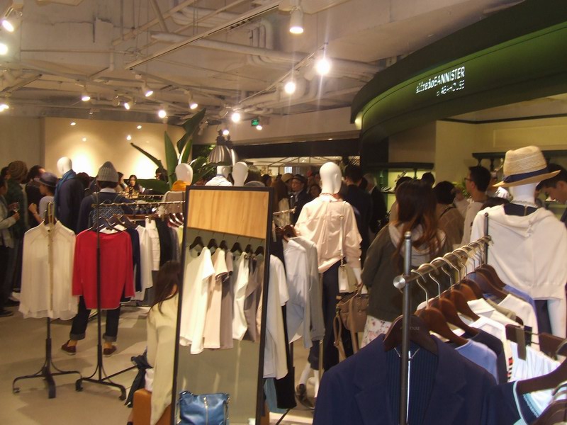 日本一線時(shí)裝品牌ABAHOUSE國(guó)內(nèi)首家概念店開業(yè)