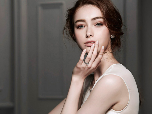 Piaget 伯爵婚戒系列：詠嘆愛情的藝術(shù)