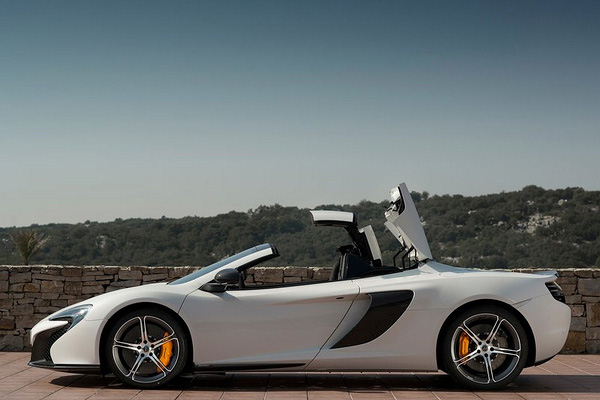 McLaren 650S Spider 狂野上空美學