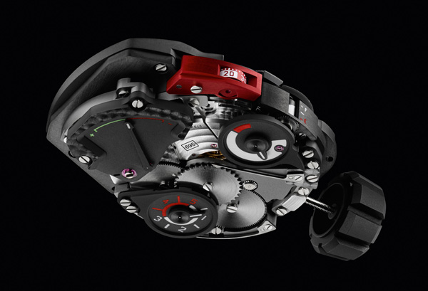 URWERK UR-105M：鐵甲騎士，時間之光