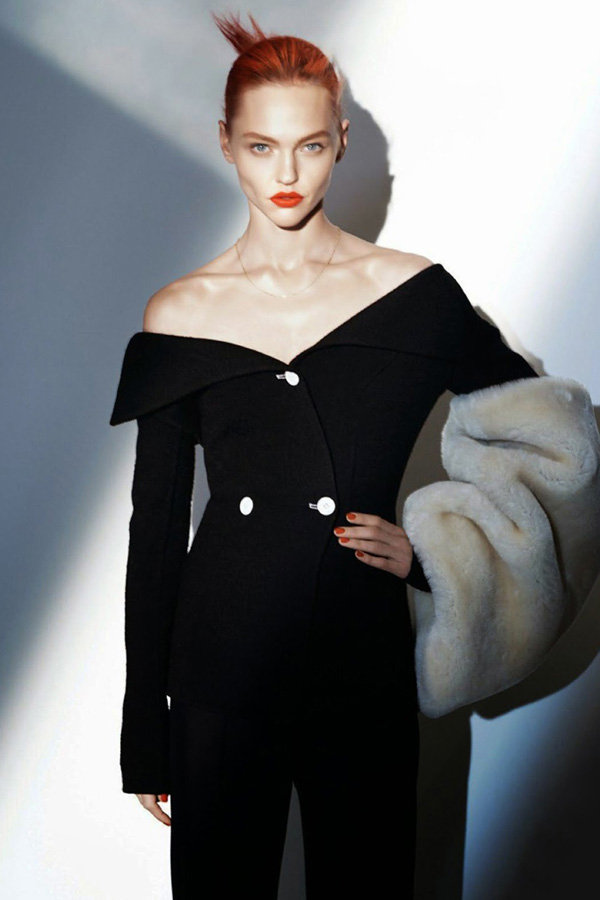 Sasha Pivovarova《Vogue》法國版2014年8月號