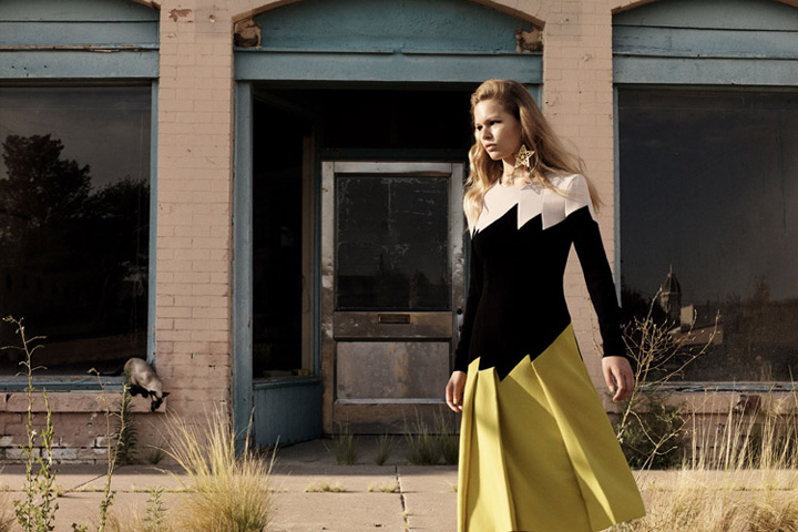 Anna Ewers《Vogue》中國版2014年10月號