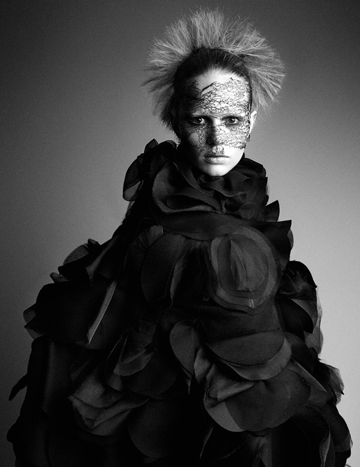 Anna Ewers《Interview》雜志2014年9月號