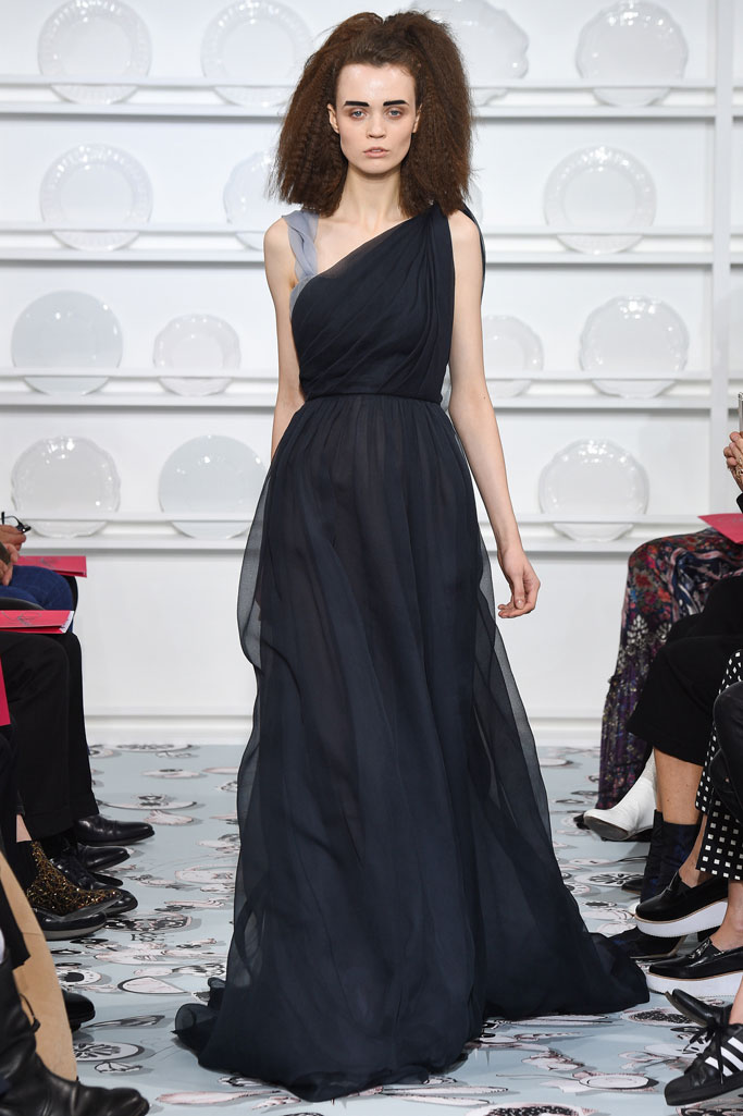 Schiaparelli 2016春夏高級定制流行發(fā)布