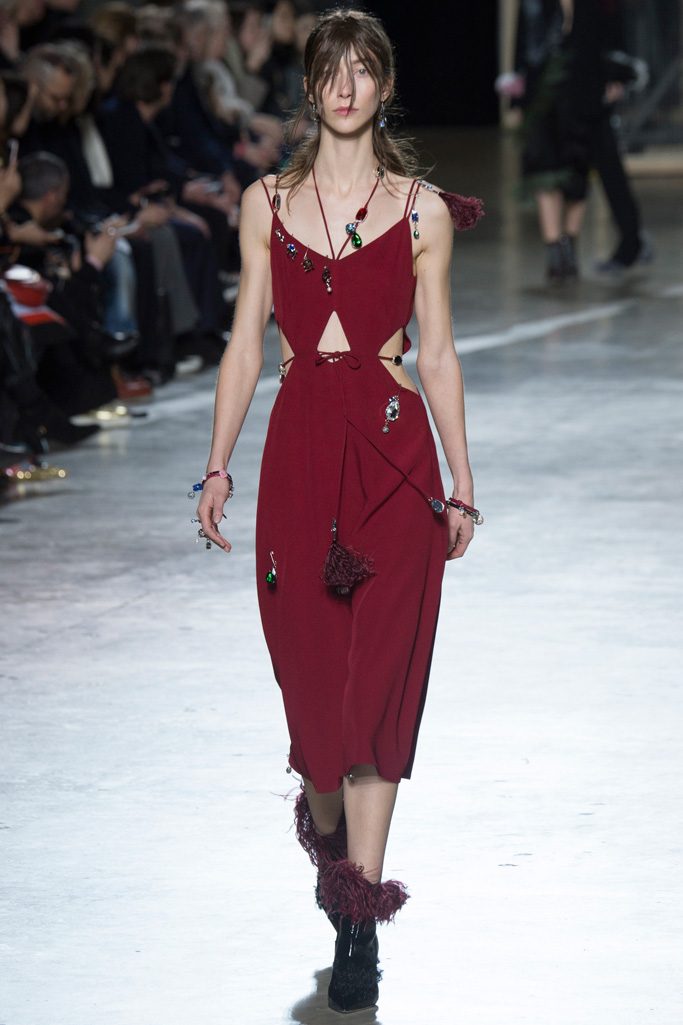 Christopher Kane 2016秋冬流行發布