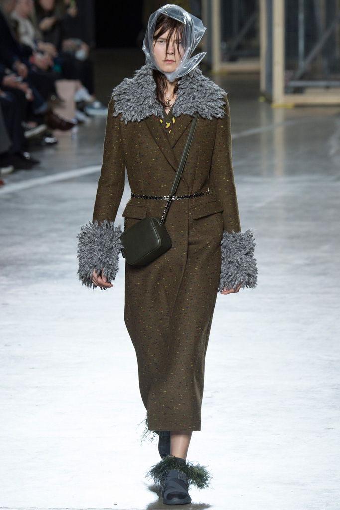 Christopher Kane 2016秋冬流行發布