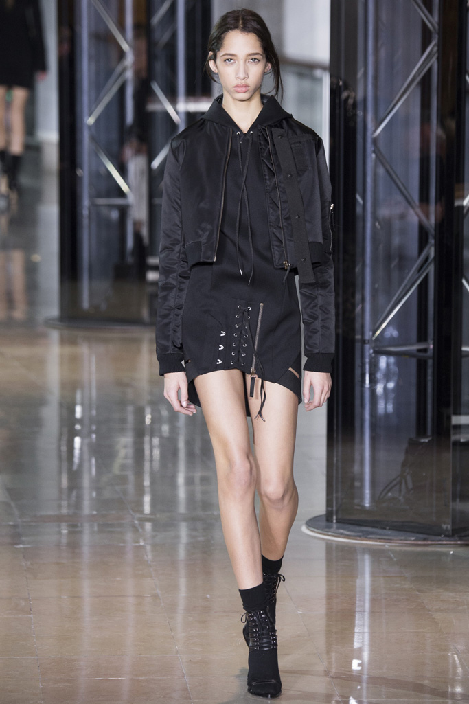 Anthony Vaccarello 2016秋冬流行發布
