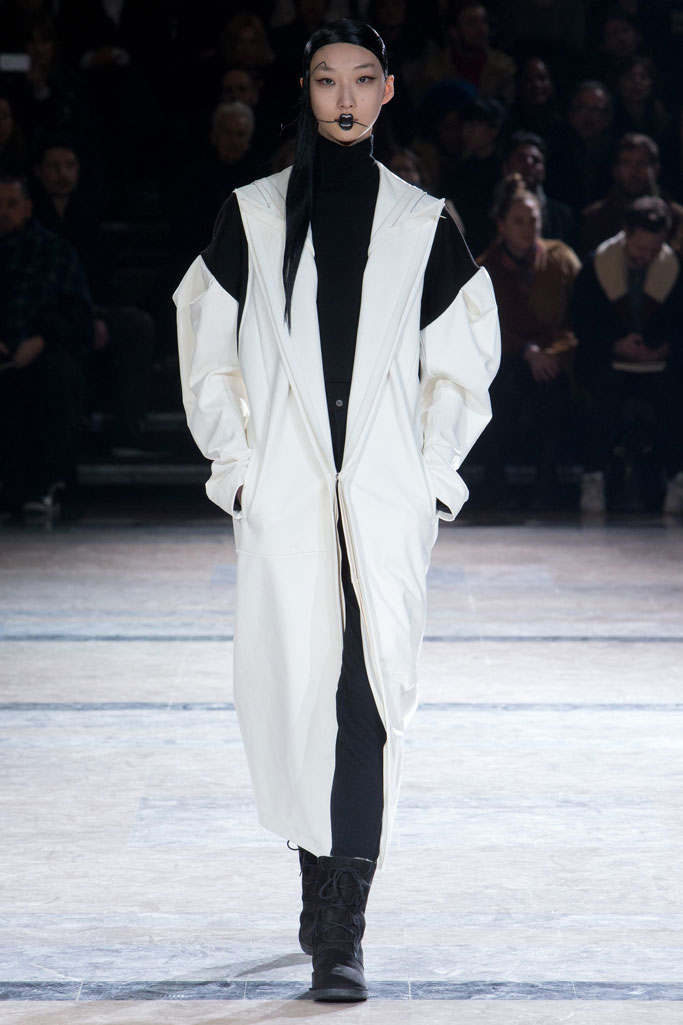 Yohji Yamamoto 2016秋冬流行發布