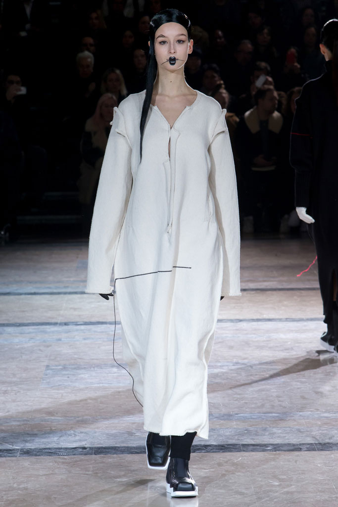 Yohji Yamamoto 2016秋冬流行發布