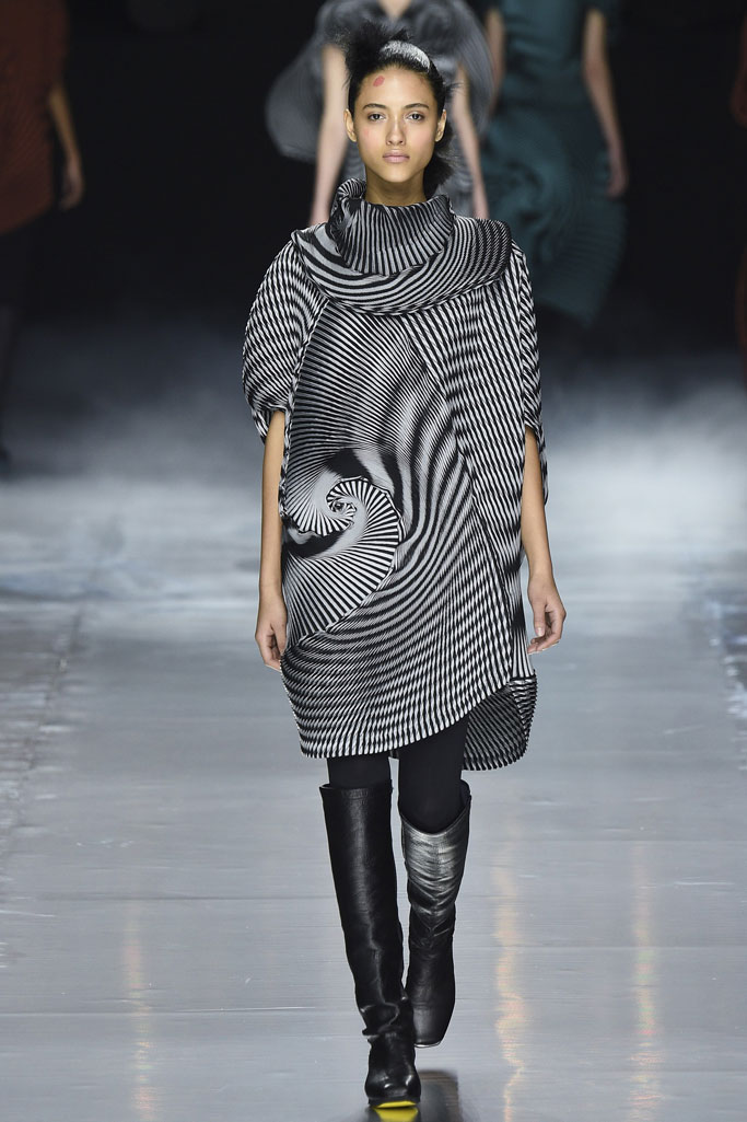 Issey Miyake 2016秋冬流行發布