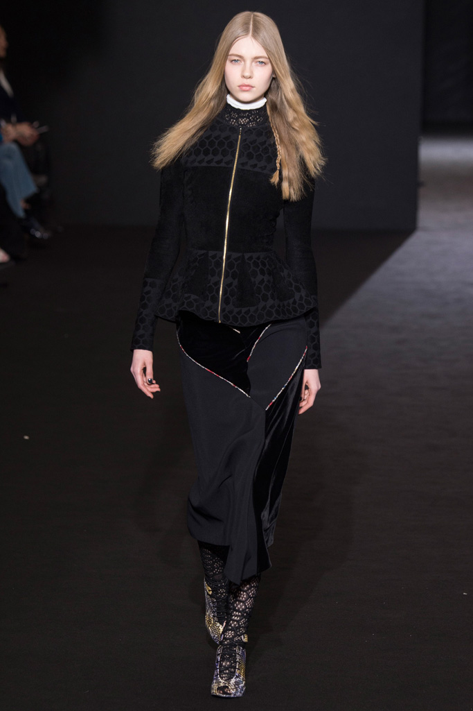 Roland Mouret 2016秋冬流行發布