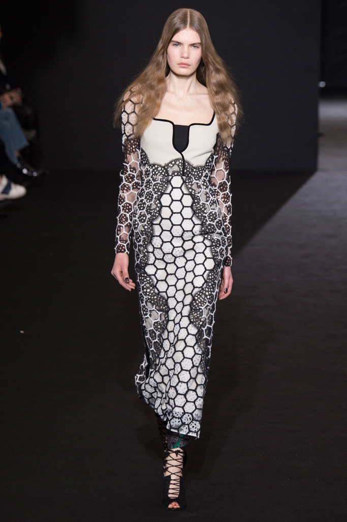 Roland Mouret 2016秋冬流行發布