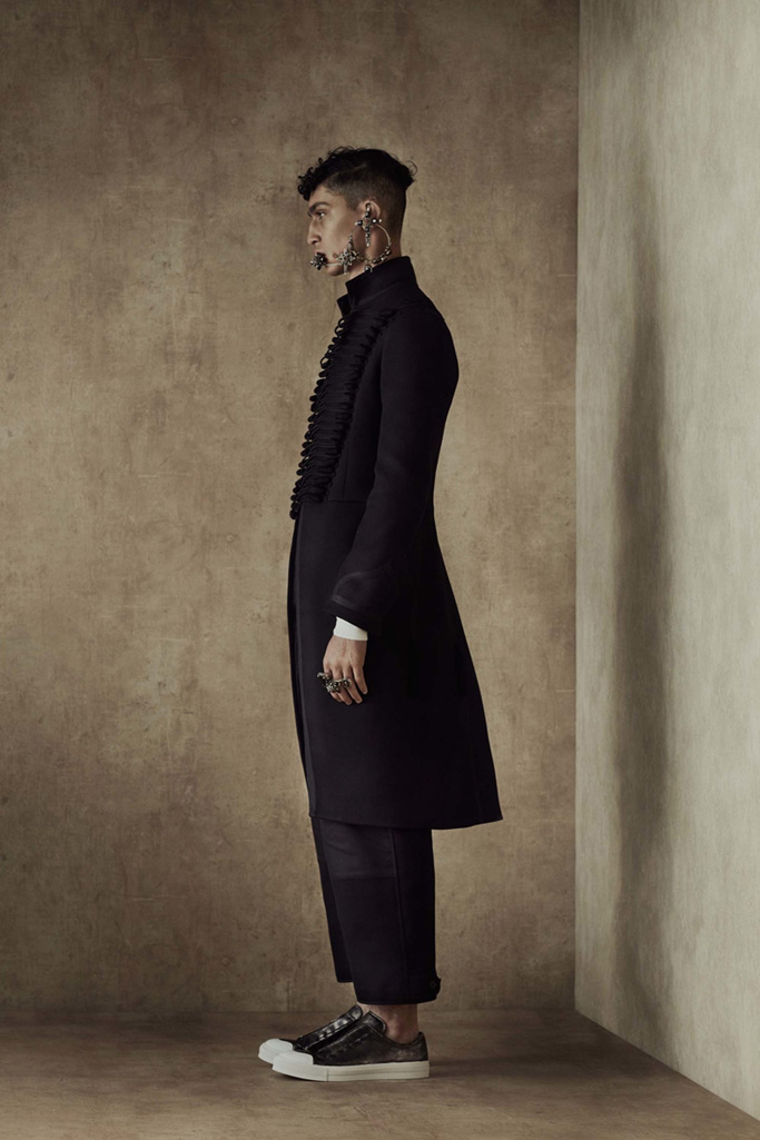 Alexander McQueen 2017春夏男裝流行發(fā)布