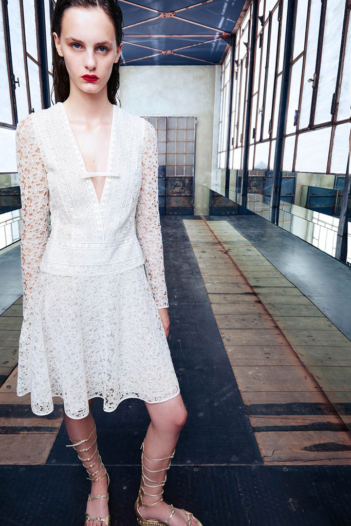 Giambattista Valli 2017度假系列流行發(fā)布