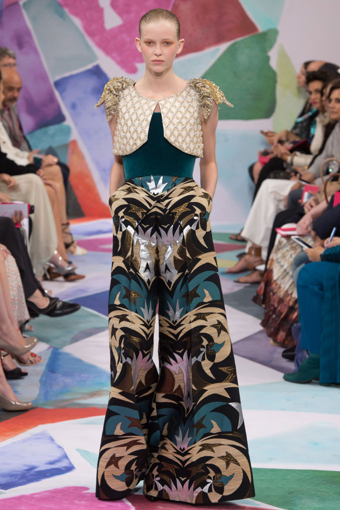 Schiaparelli 2016秋冬高級(jí)定制流行發(fā)布