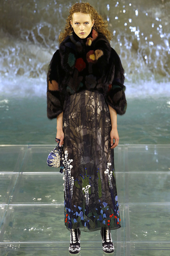 Fendi 2016秋冬高級(jí)定制流行發(fā)布