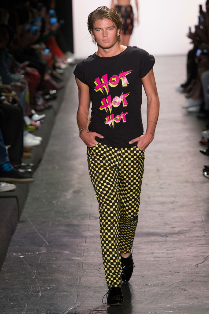 Jeremy Scott 2017春夏流行發布
