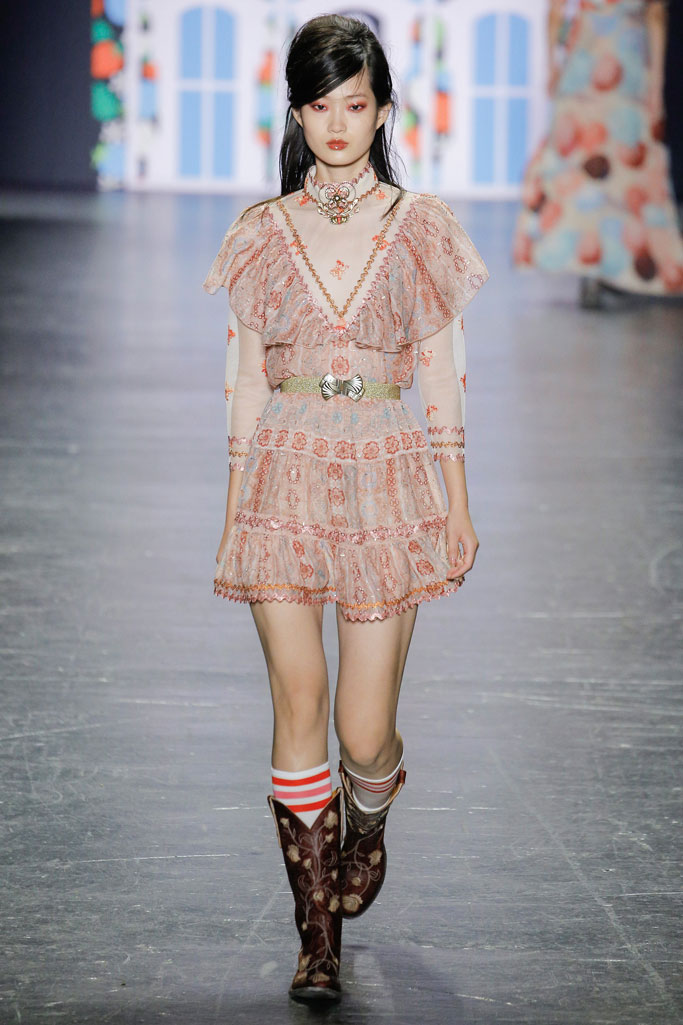 Anna Sui 2017春夏流行發布