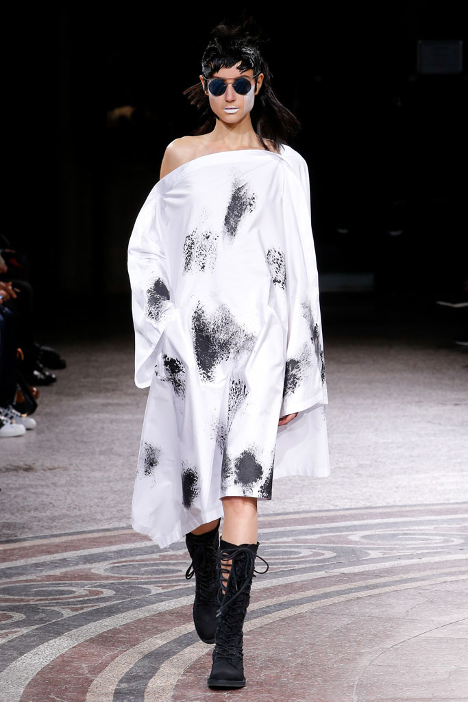 Yohji Yamamoto 2017春夏流行發(fā)布