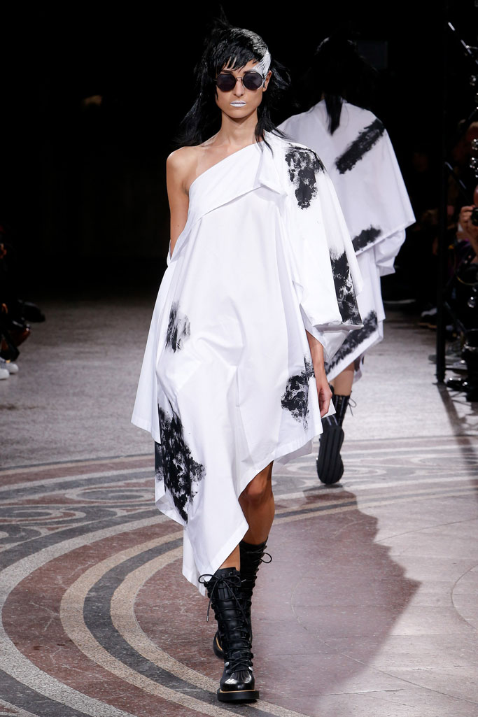 Yohji Yamamoto 2017春夏流行發(fā)布