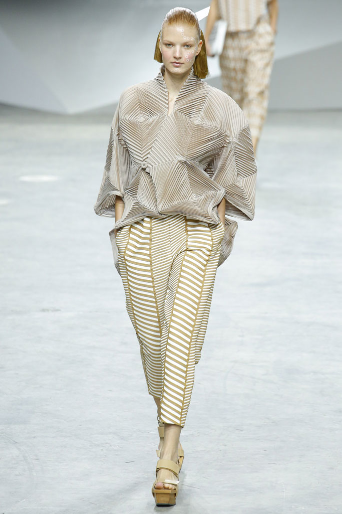 Issey Miyake 2017春夏流行發布