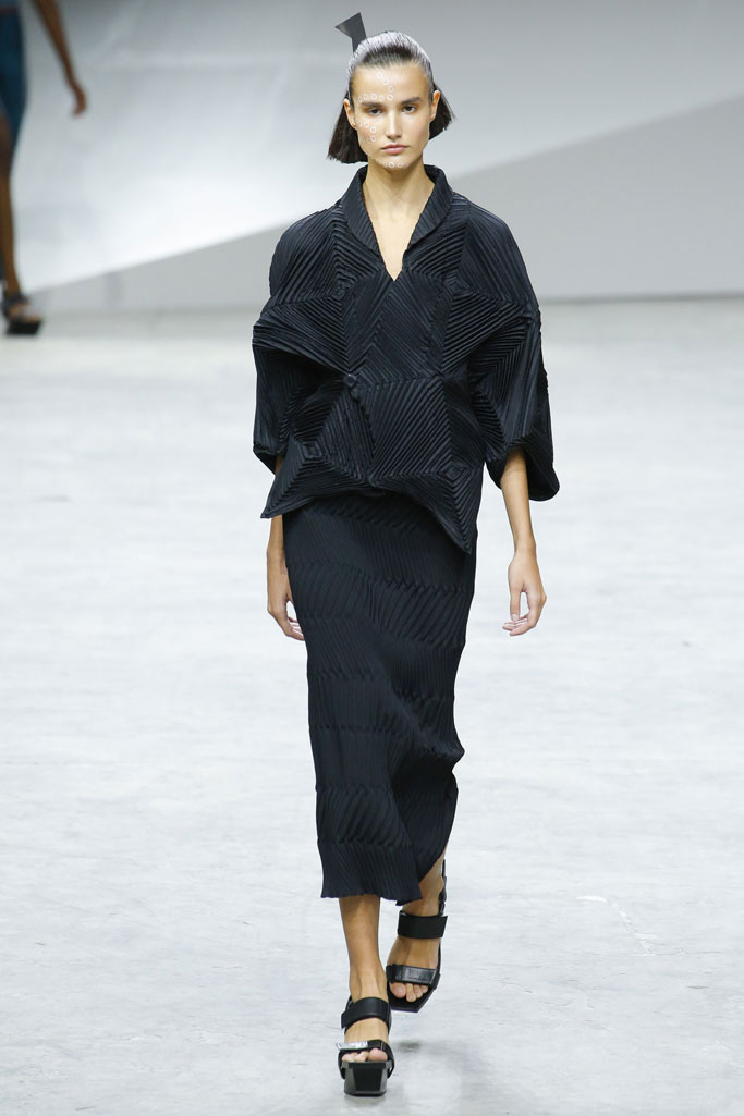 Issey Miyake 2017春夏流行發布