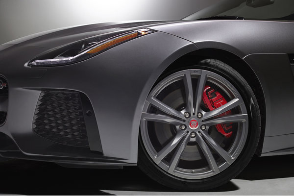 捷豹全新F-Type SVR超跑將于日內瓦首發