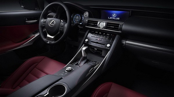 LEXUS IS亮相北京車展 全新外觀設計