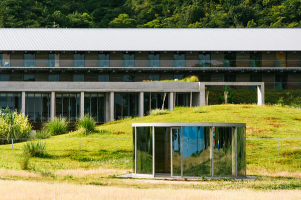 來自直島的美術館，觀光住宿兩不誤