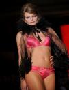 S/Etam Lingerie 2010夏季設計師系列閃耀登場