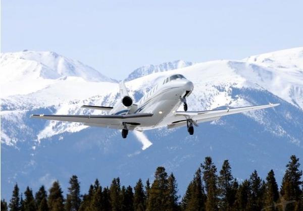 【賽斯納C56X公務機】2011上海航展首架飛機賽斯納C56X公務機抵滬