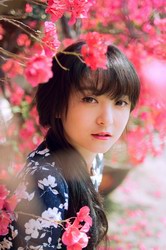 最美“燕窩女神”走紅網(wǎng)絡(luò)，宅男贊清純勝“千年一遇”美女