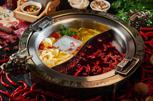 “小鮮肉”火力全開，辣府穩(wěn)坐C位