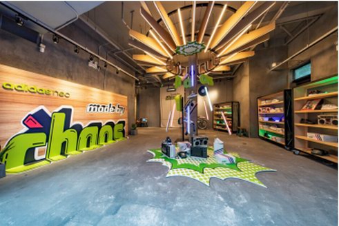 生來好動 Chaos驚喜亮相魔都潮店，帶來復古玩趣新主張！