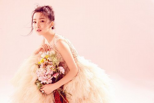 演員張樟，毫不費力的美好，演繹時尚的畫報女孩