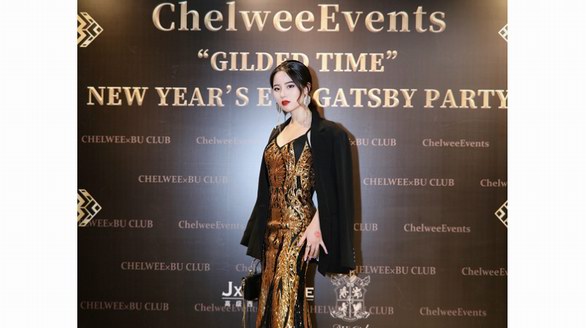 跨界玩轉引領多元化潮流，不一樣的時尚博主Vivian晴姑涼