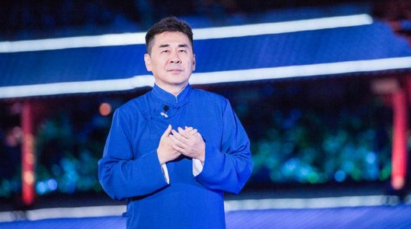 陳建斌為家鄉(xiāng)新疆棉花寫詩  陳詩人上線蔣勤勤、周迅等轉(zhuǎn)發(fā)