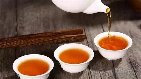 細(xì)說祁門紅茶：祁紅特絕群芳最，清譽(yù)高香不二門。