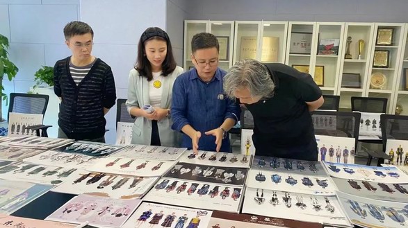 年輕勢力崛起，“裘皮+”國潮點燃產業發展新火把