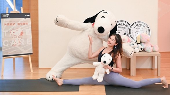 花生漫畫“關(guān)愛自己，瑜見新生”PURE Yoga專場活動圓滿結(jié)束