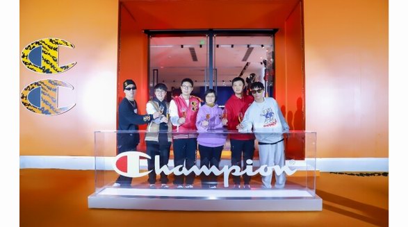 Champion深圳官方旗艦店盛大開業(yè) ，“好運(yùn)虎虎來”派對(duì)開啟新年打卡新地標(biāo)！