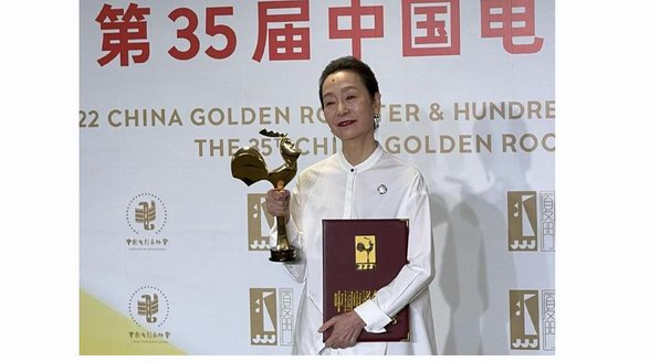 奚美娟獲第35屆金雞獎最佳女主角，《媽媽！》實至名歸！
