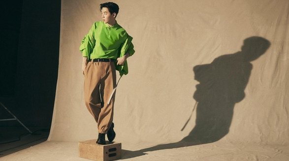 TOMMY HILFIGER攜全能音樂人HENRY劉憲華推出2023年春季POLO系列