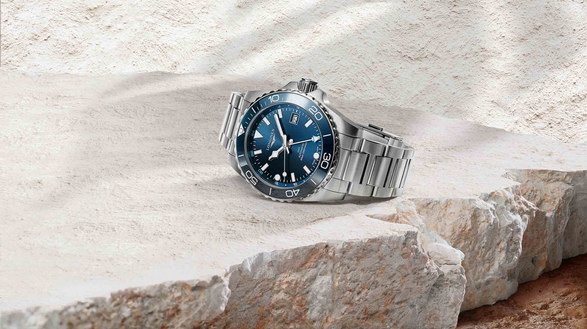 LONGINES浪琴表康卡斯潛水系列再添新作：全新設計，搭載專屬GMT機芯 
