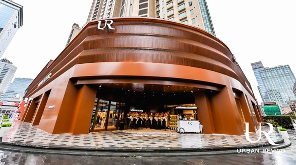 悅享龍年獻(xiàn)新禮，吳江路四季坊UR上海首家旗艦店盛大開業(yè)