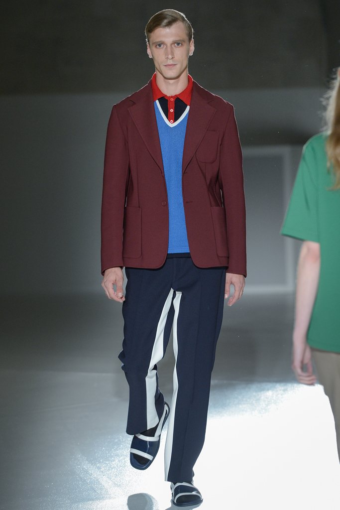 Prada普拉達(dá) 2013春夏男裝LookBook