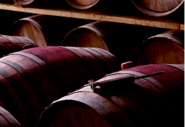吉奧康多紅葡萄酒（Castel Giocondo Brunello di Montalcino DOCG）等高級葡萄酒都在木桶中經過長年貯藏,并配合歐洲傳統工藝與現代設備精心釀造。